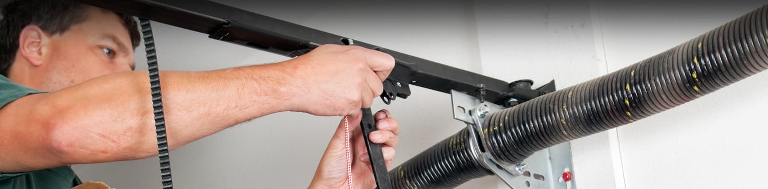Quick and reliable garage door repair service company